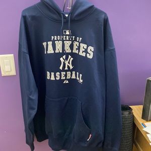 Majestic Authentic collection Yankees hoodie size xl